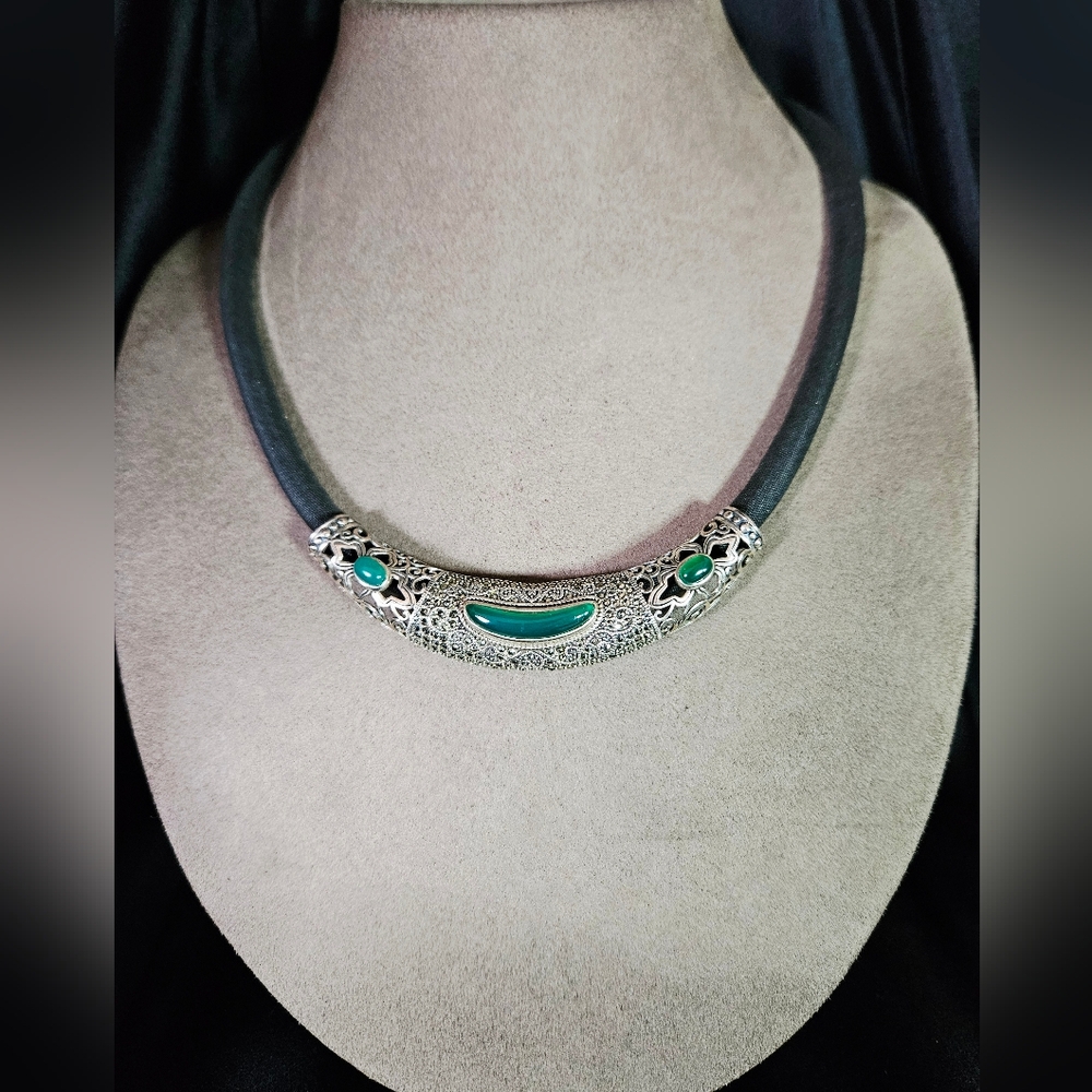Silver 925 Filigree Necklace with Green Gem Accents